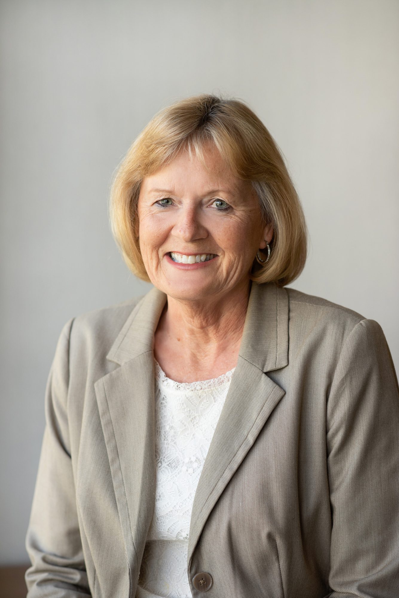 Lynda - inside.jpg